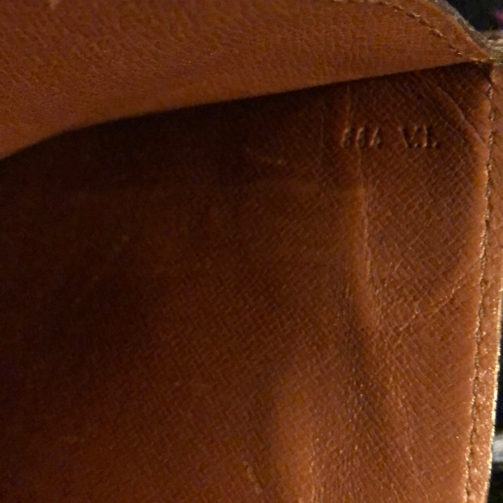 Date code - Picture 2 of 3